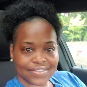 Meet your Posher, Latanya